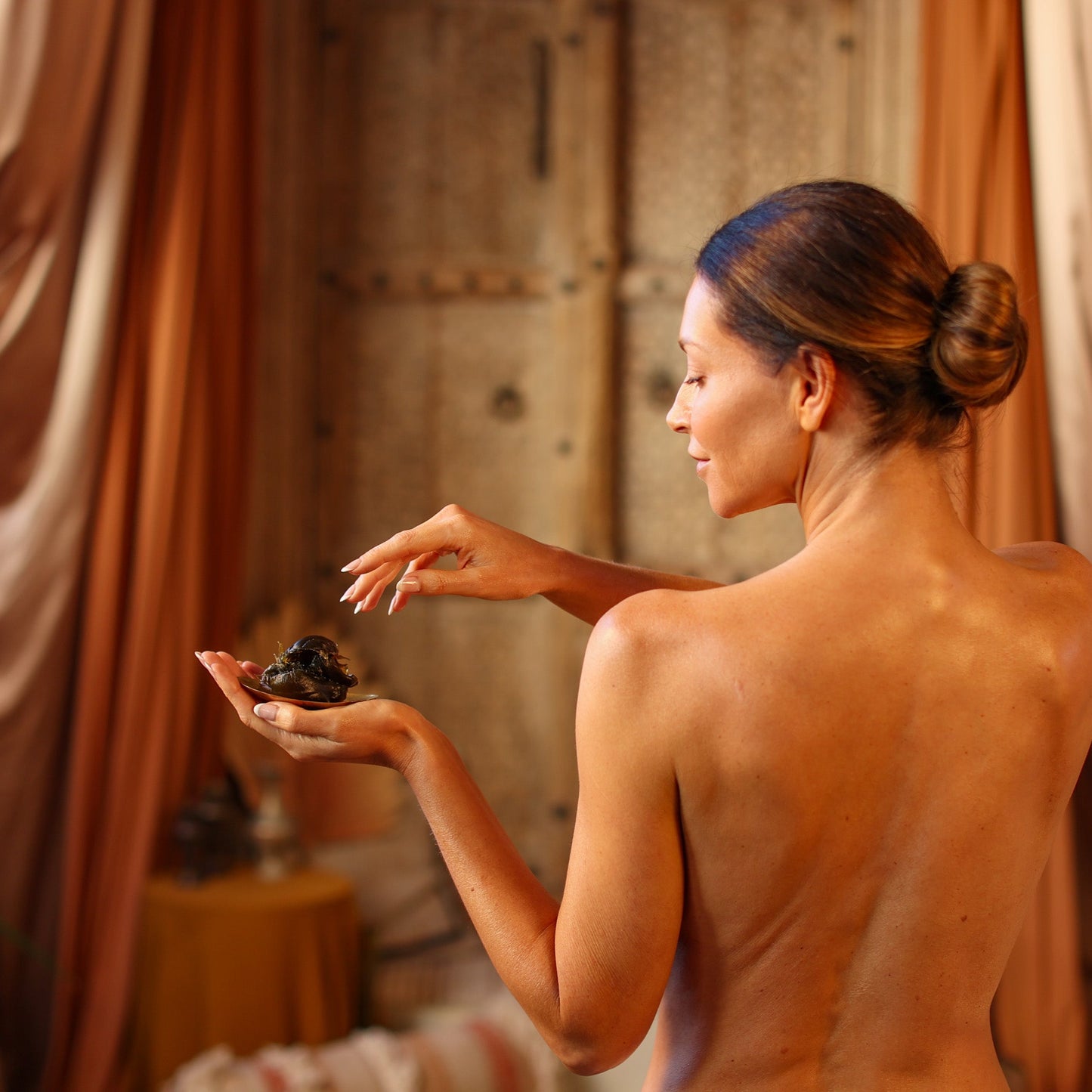 BLACK SOAP - EUCALYPTUS